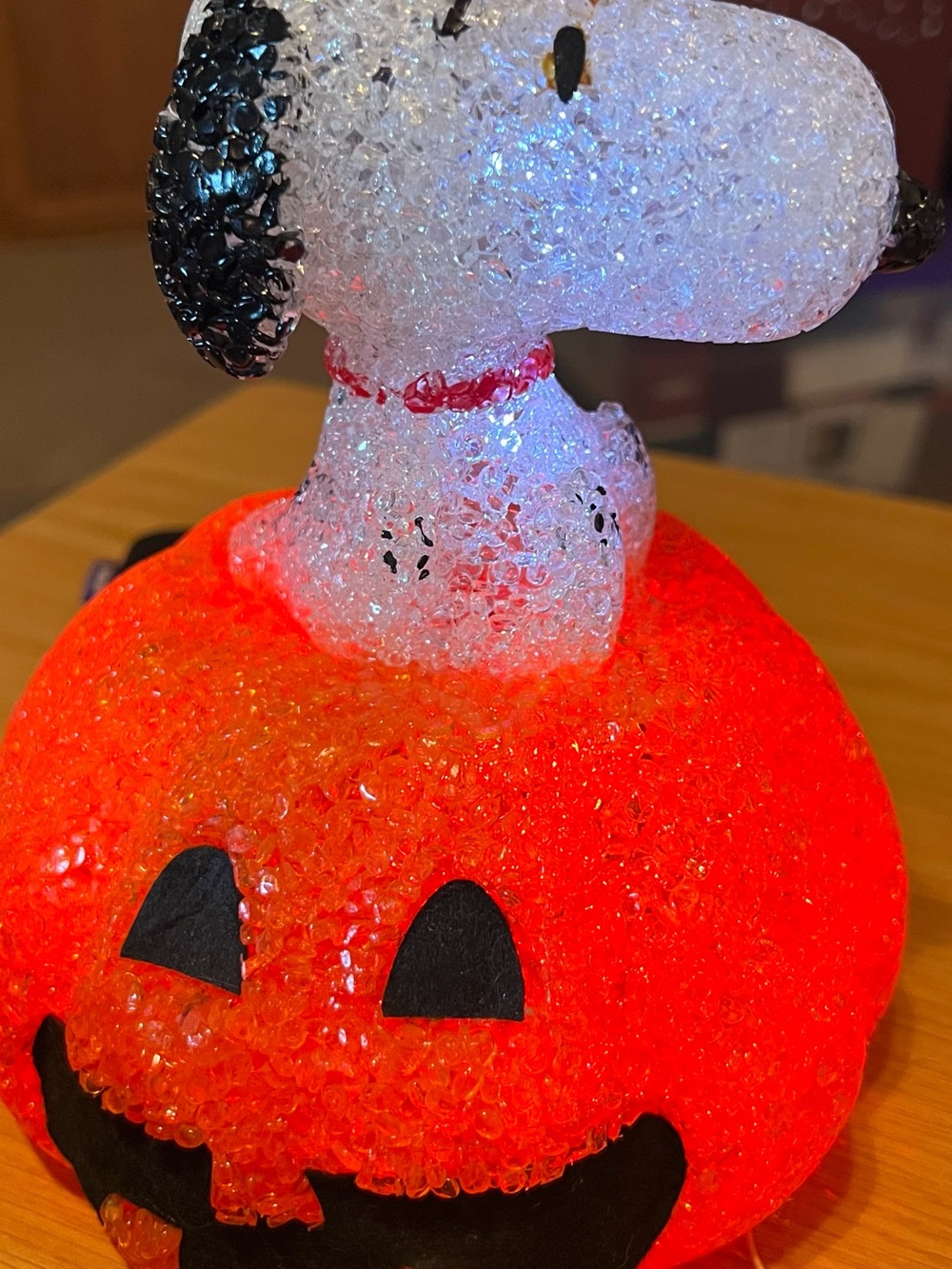 Snoopy Pumpkin Light-Up Orange & White